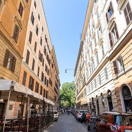 Rome As You Feel - Charming Abode In Trastevere Zewnętrze zdjęcie