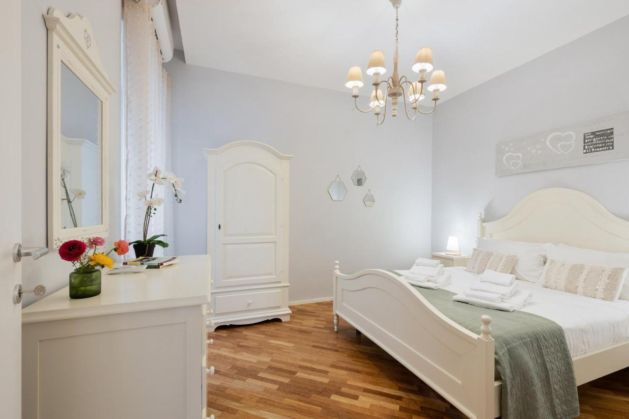 Rome As You Feel - Charming Abode In Trastevere Zewnętrze zdjęcie